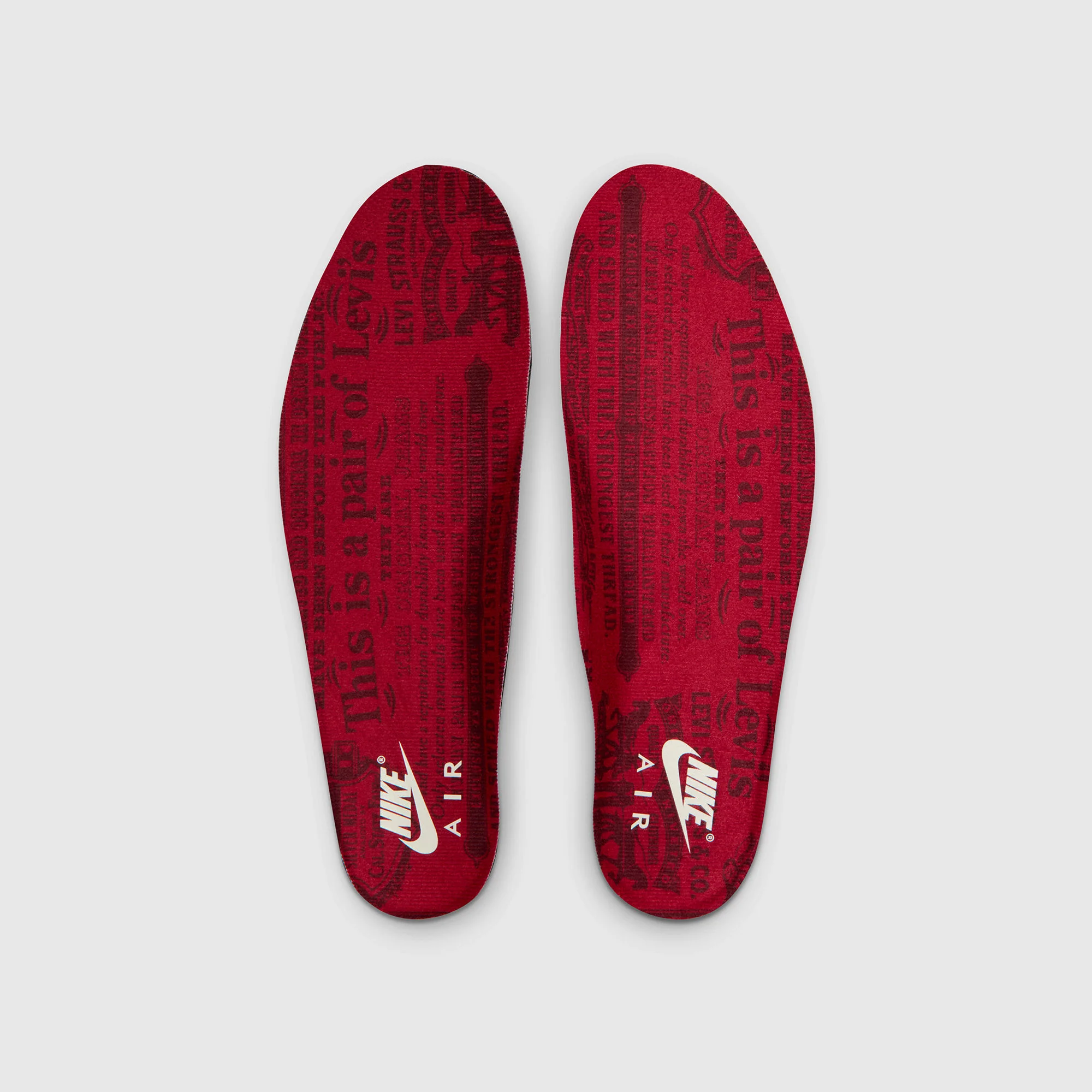 Air Jordan 3 x LeviāsĀ®
Raw Indigo Denim Sneakers - Image 12
