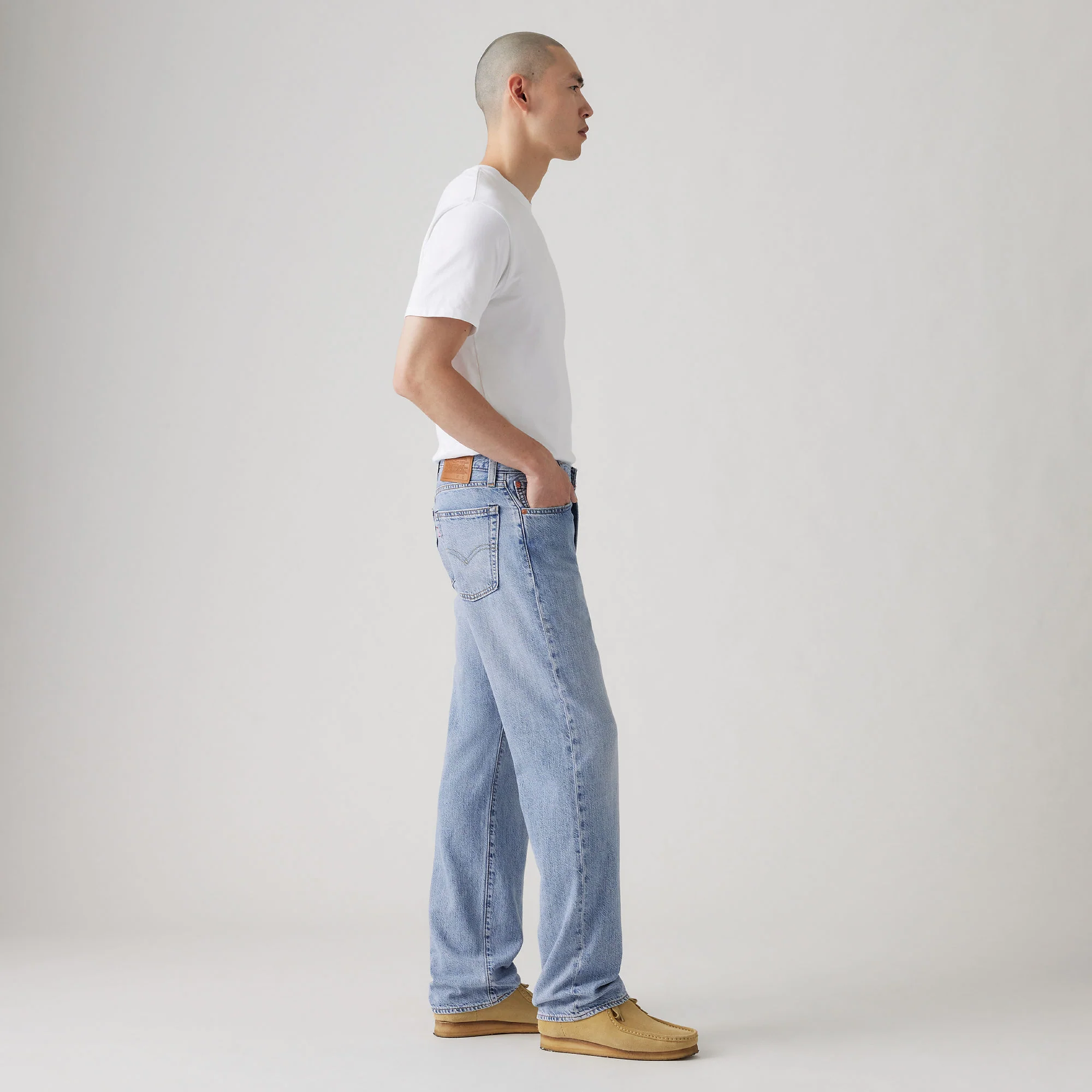 Levi's® Men's 555™ Relaxed Straight Lightweight Jeans - Image 2