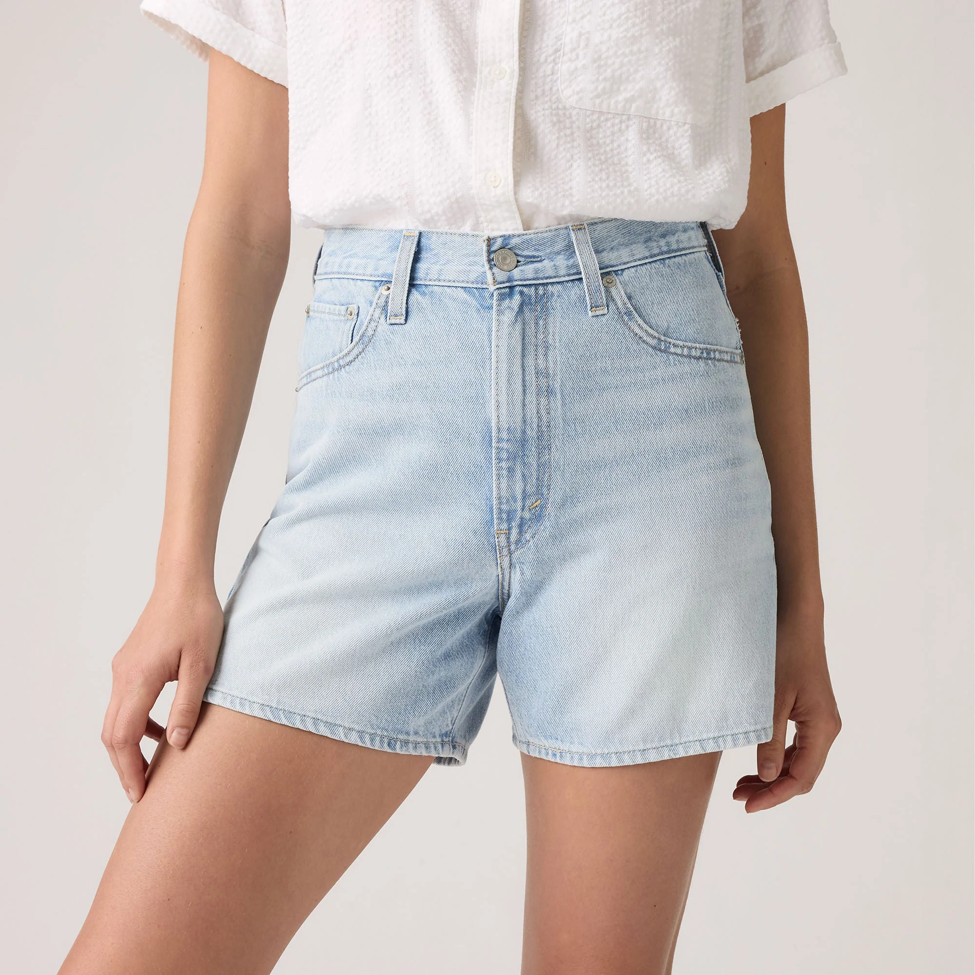 Levi's® Women's Cinch Mid-Thigh Shorts - Image 5