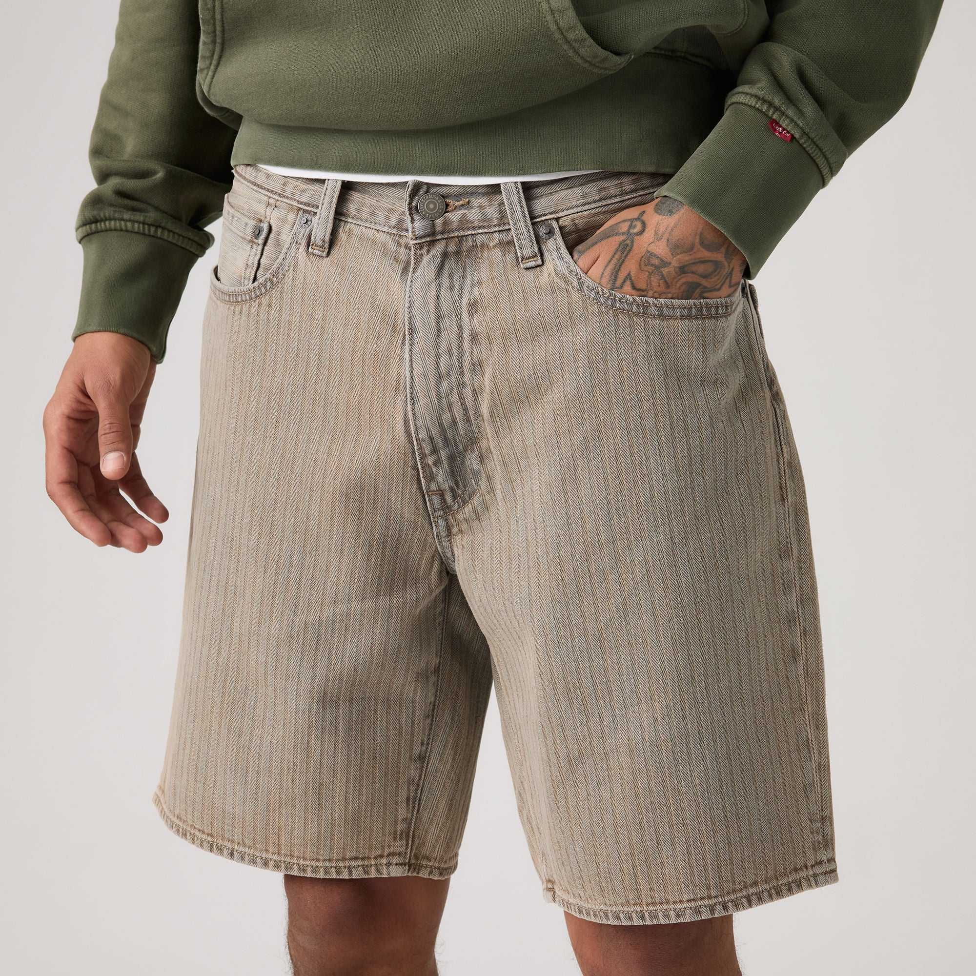 Levi's® Men's 468 Loose Shorts - Image 5