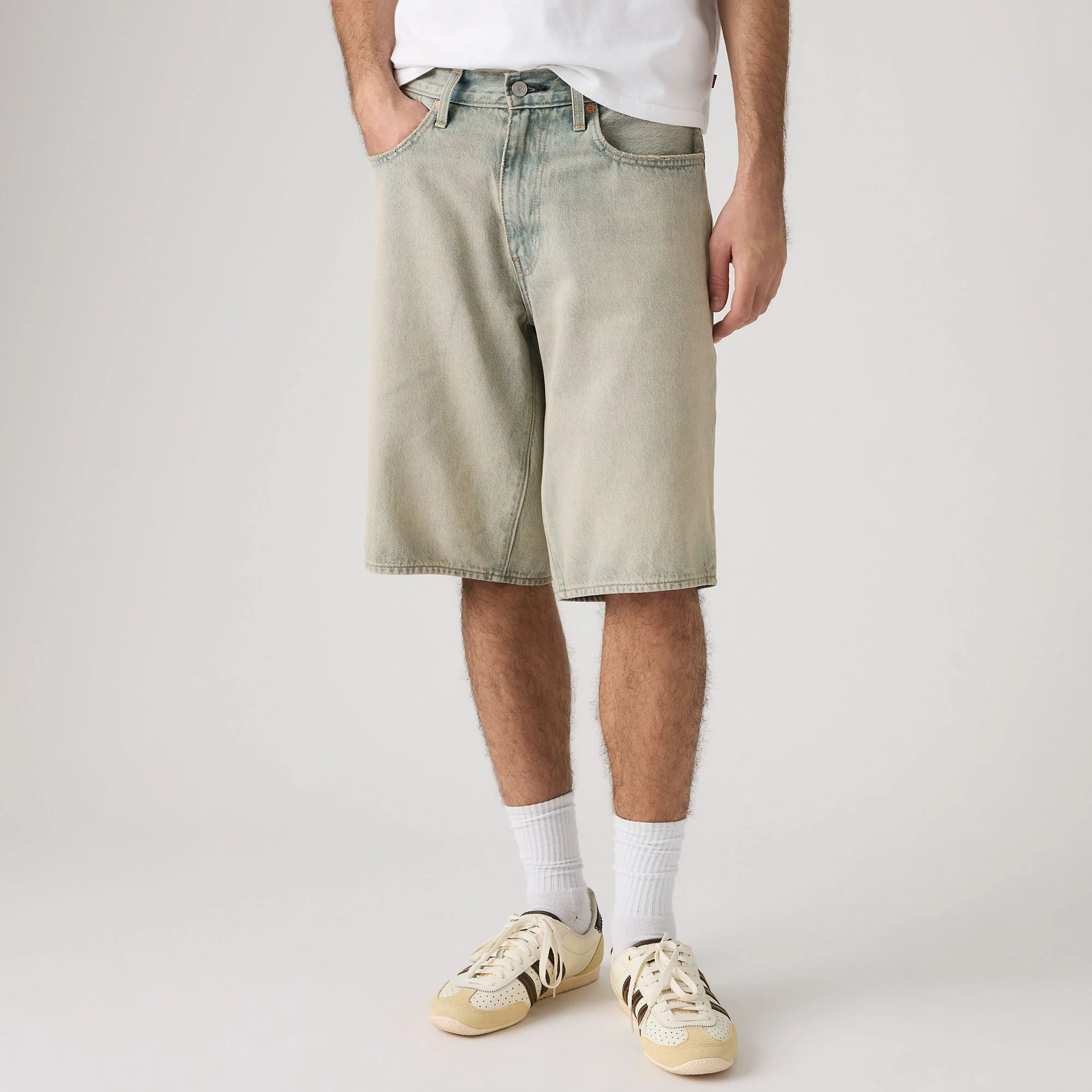 Levi's® Men's 478 Baggy Shorts - Image 5