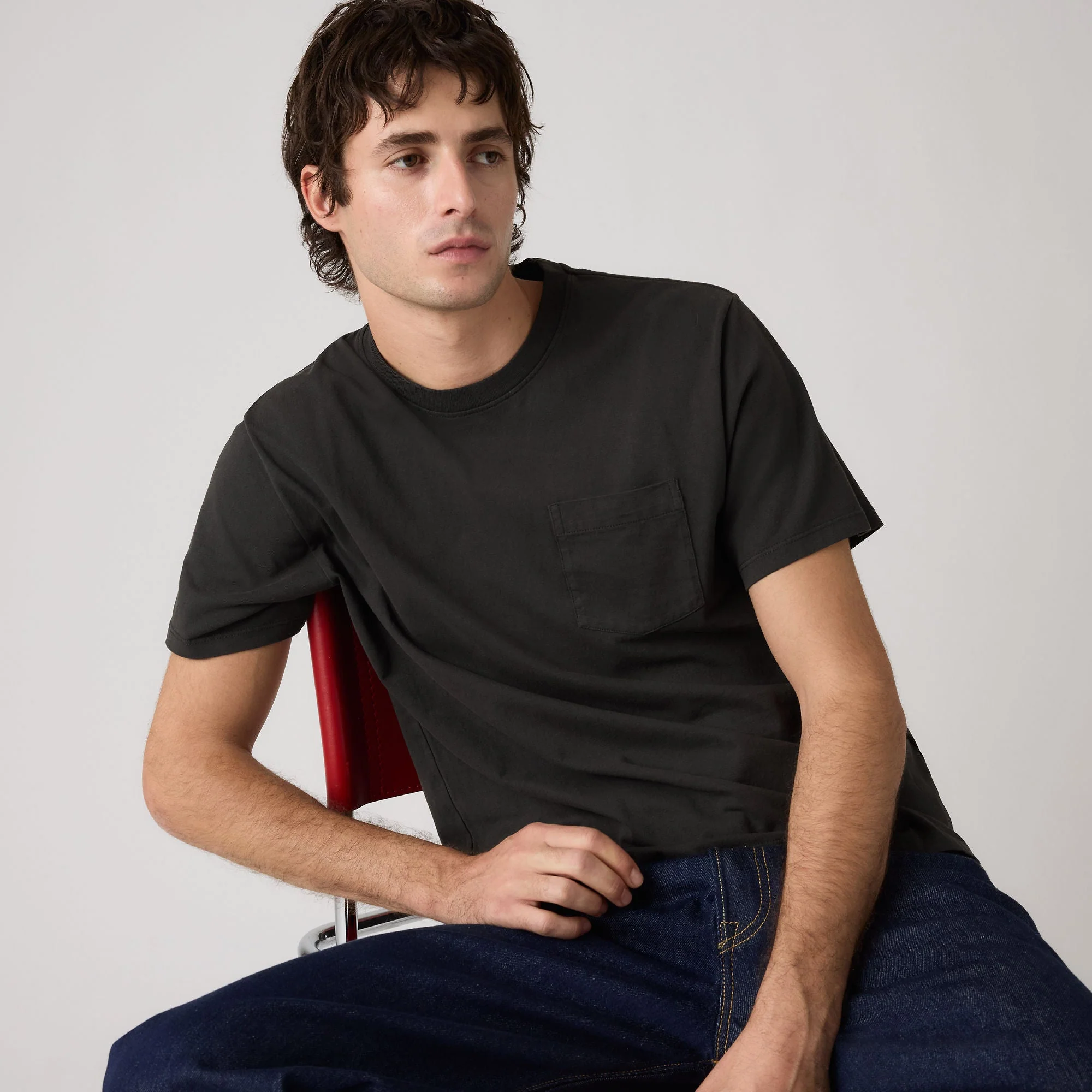 Levi's® Men's Essential Pocket Tee - Image 4