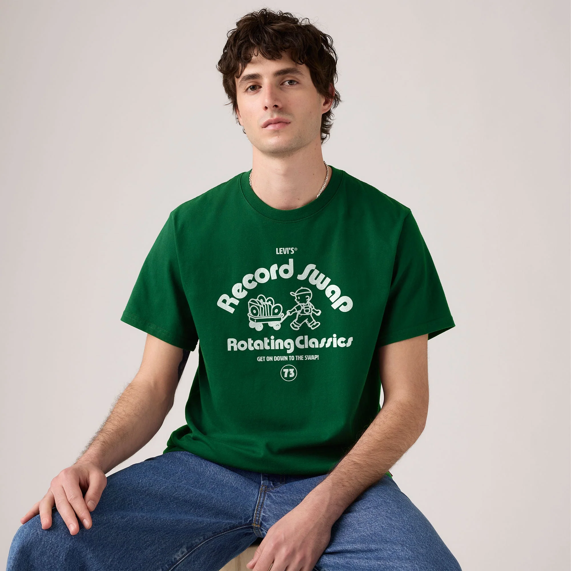 Levi's® Men's Relaxed Fit Short-Sleeve Graphic T-Shirt - Image 3