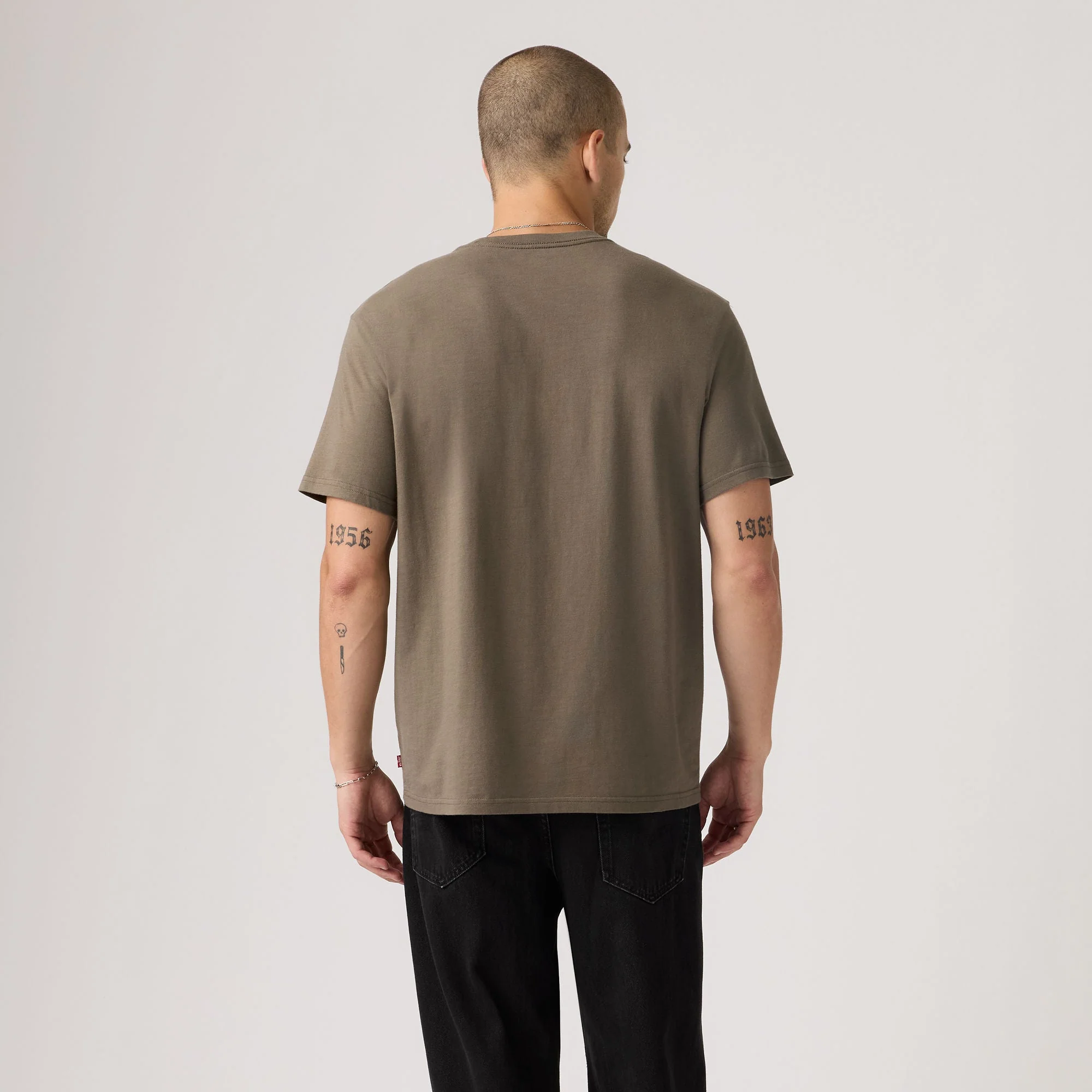 Levi's® Men's Relaxed Short-Sleeve Graphic T-Shirt - Image 2