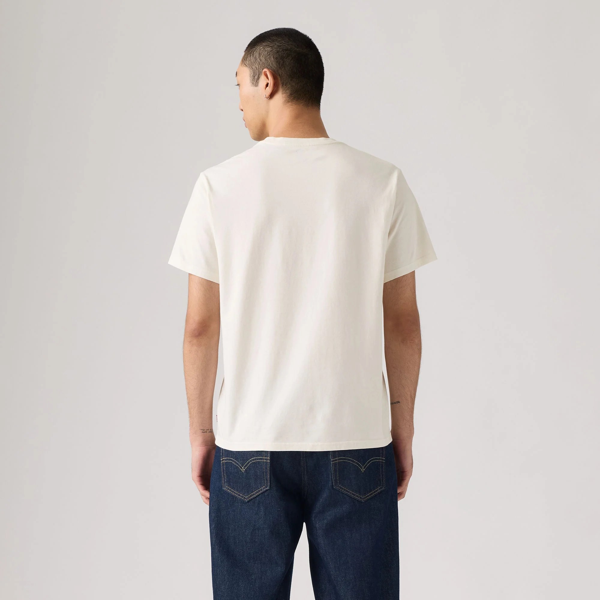 Levi's® Men's Relaxed Short-Sleeve Graphic T-Shirt - Image 2