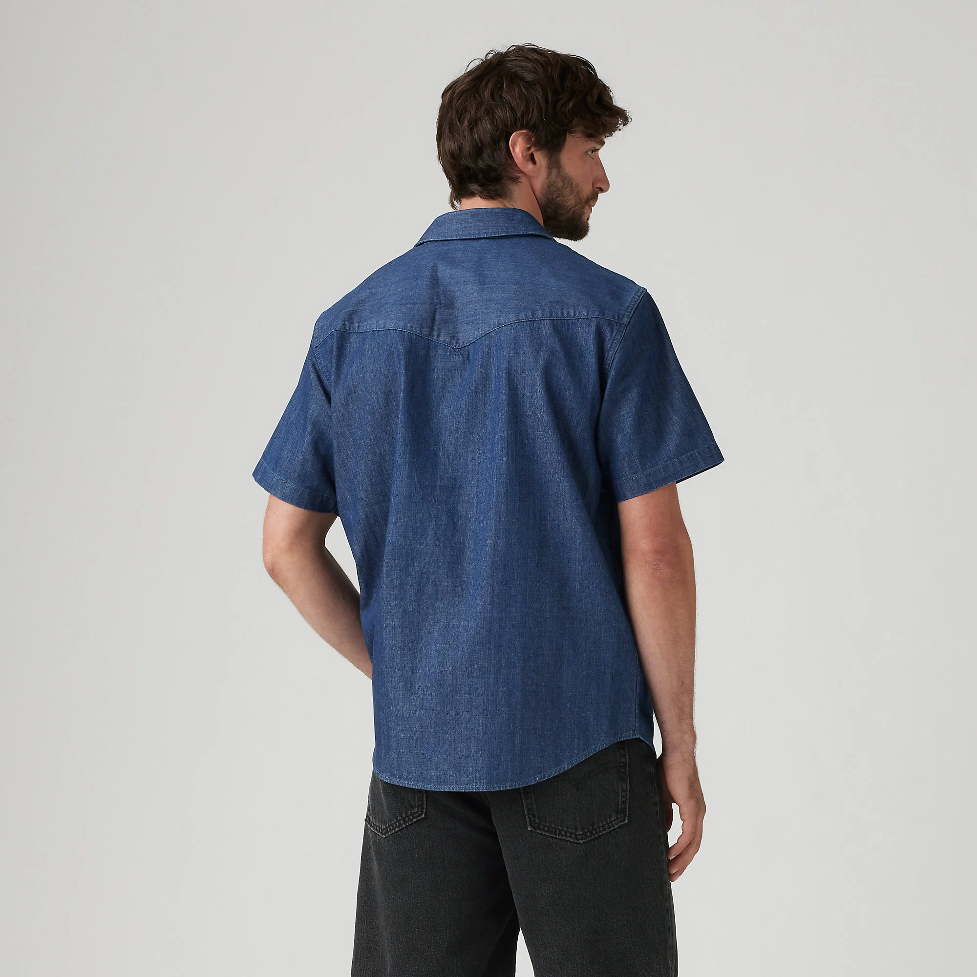 Levi'sĀ® Men's Short-Sleeve Relaxed Fit Western Shirt - Image 3