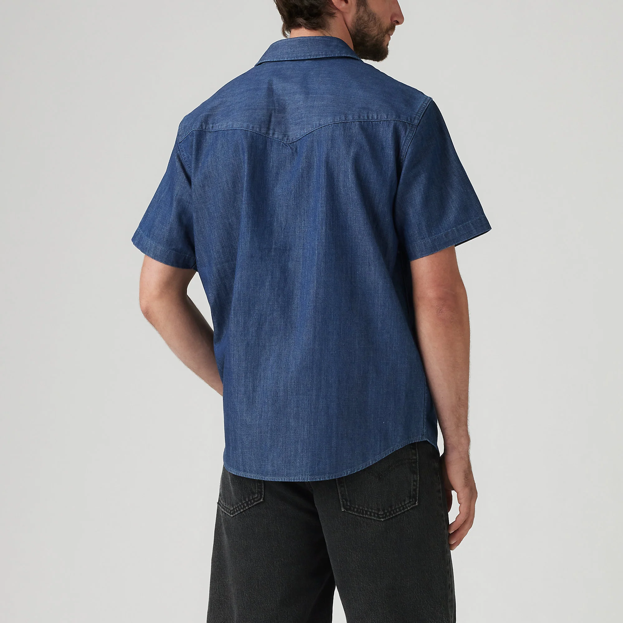 Levi'sĀ® Men's Short-Sleeve Relaxed Fit Western Shirt - Image 4