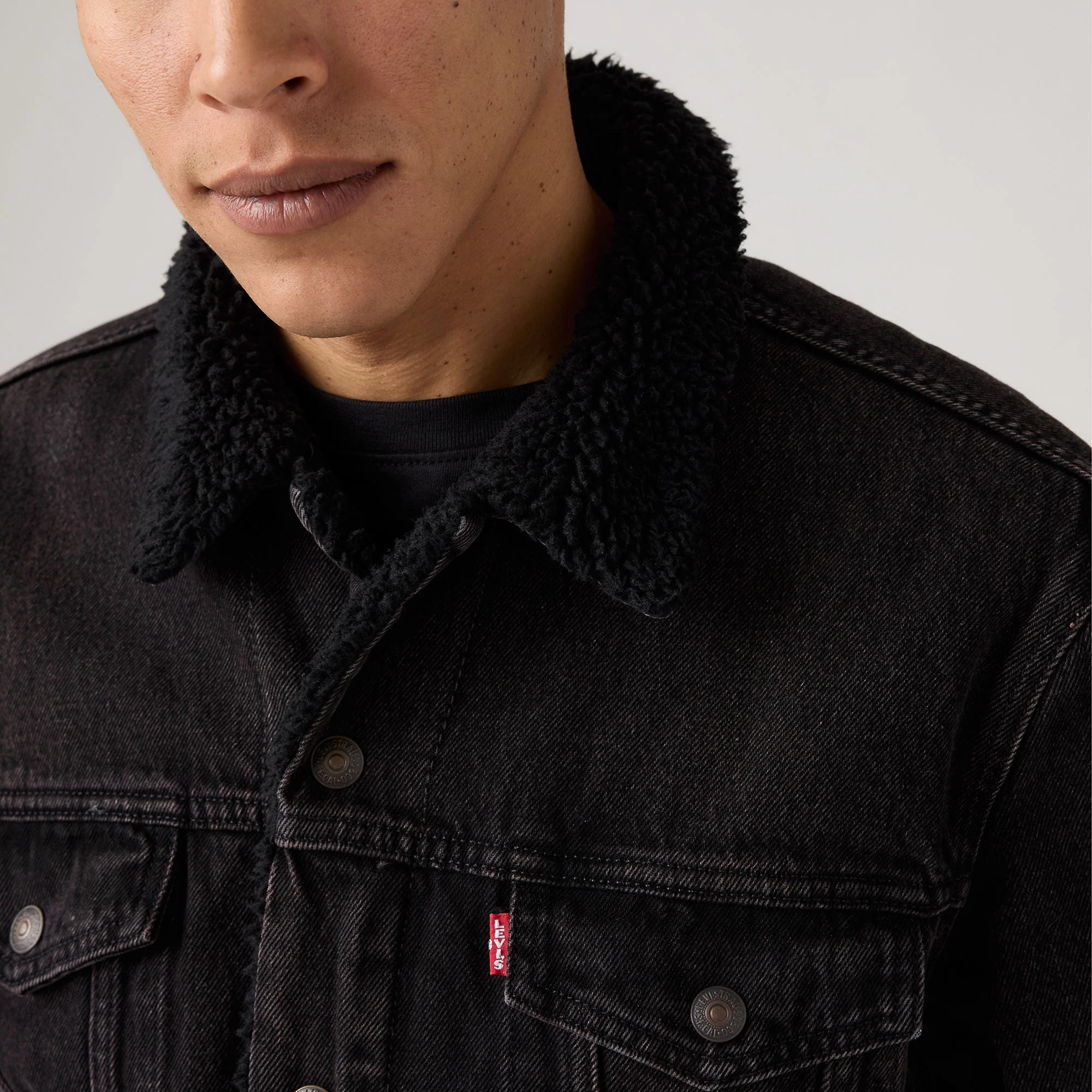 Levi's® Men's Type III Sherpa Trucker Jacket - Image 4