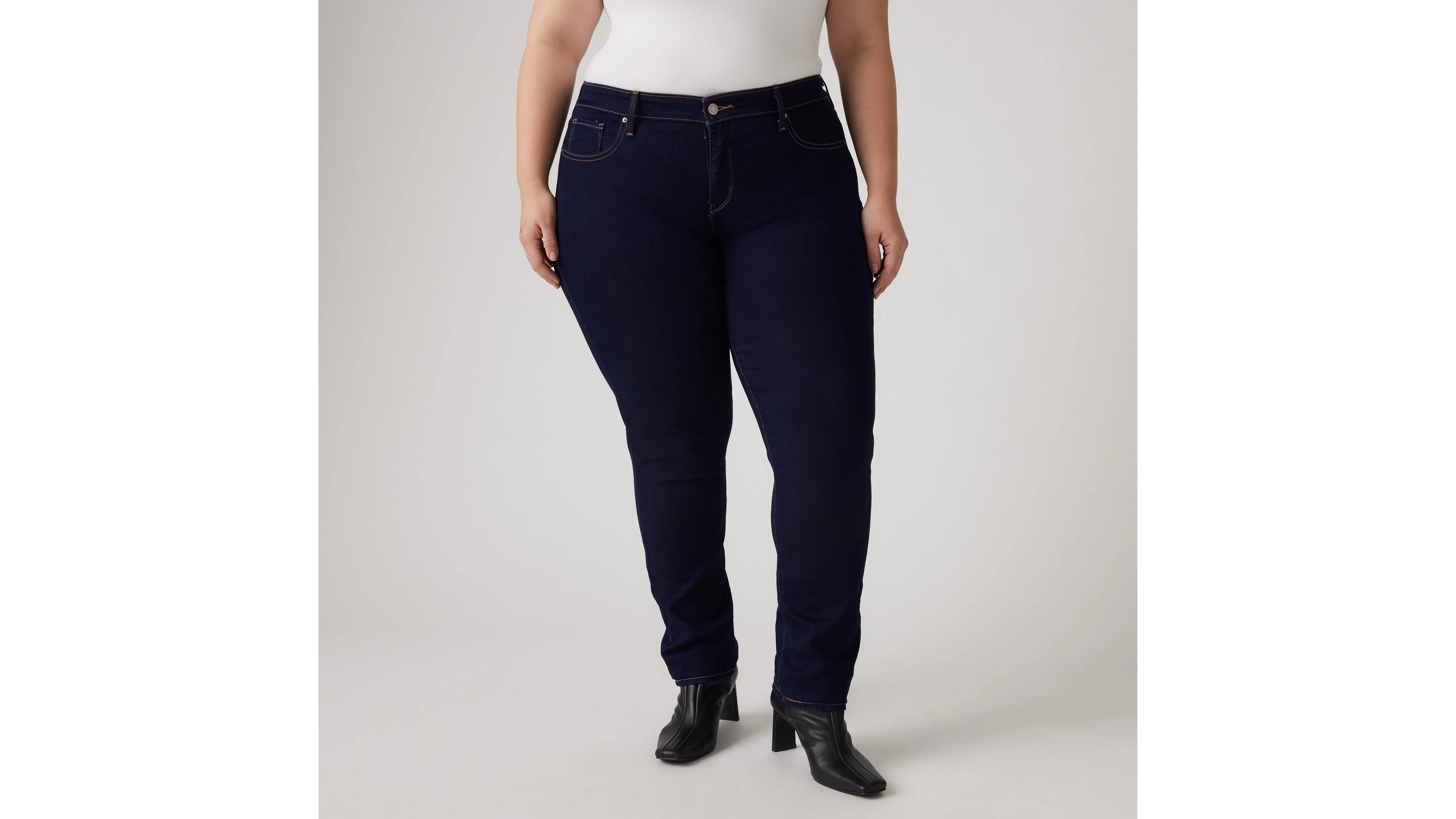 Levi’s® Women's 311 Shaping Skinny Jeans (Plus Size) - Image 4