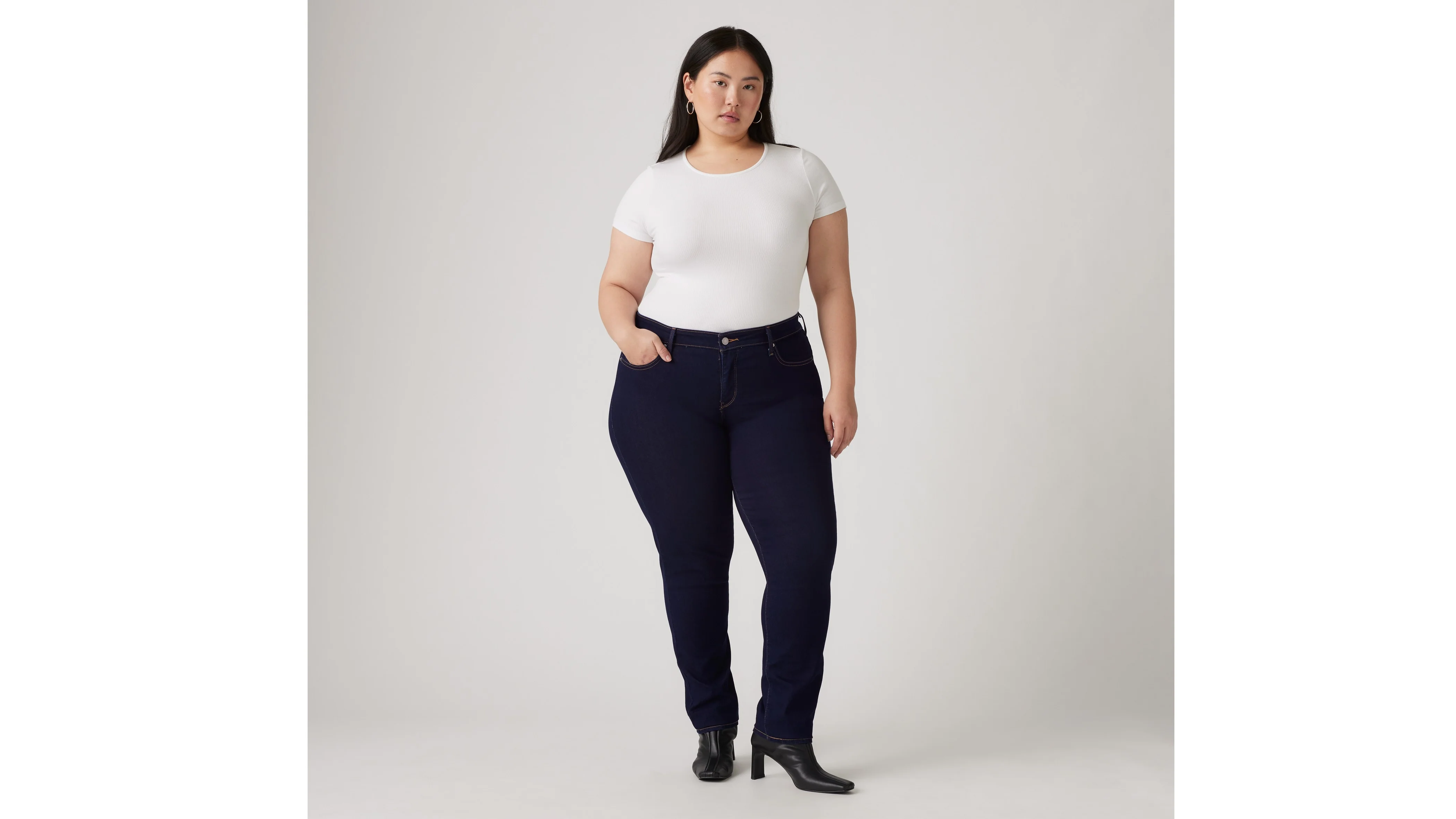 Levi’s® Women's 311 Shaping Skinny Jeans (Plus Size) - Image 5