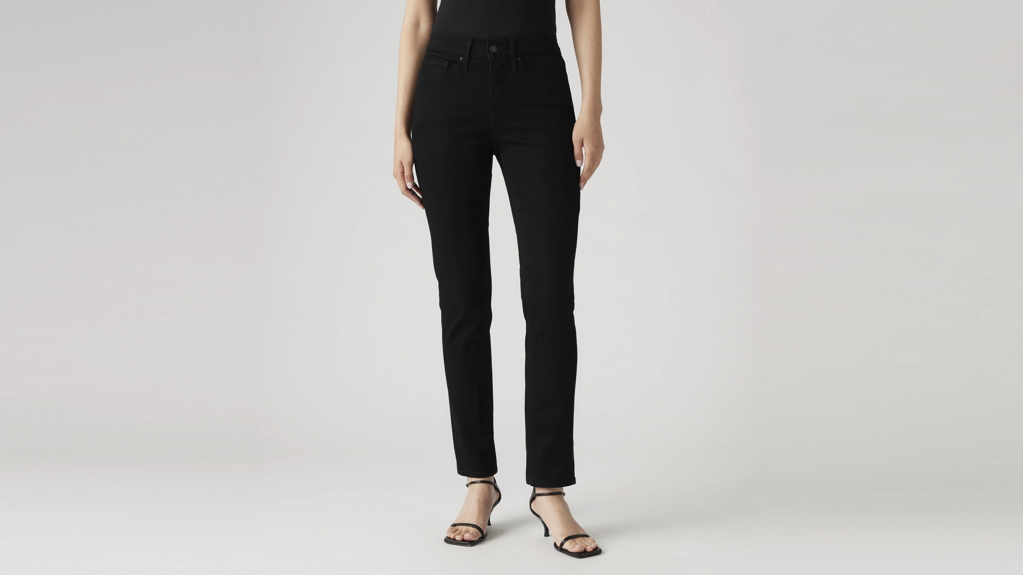 LeviāsĀ® Women's 312 Shaping Slim Jeans - Image 5