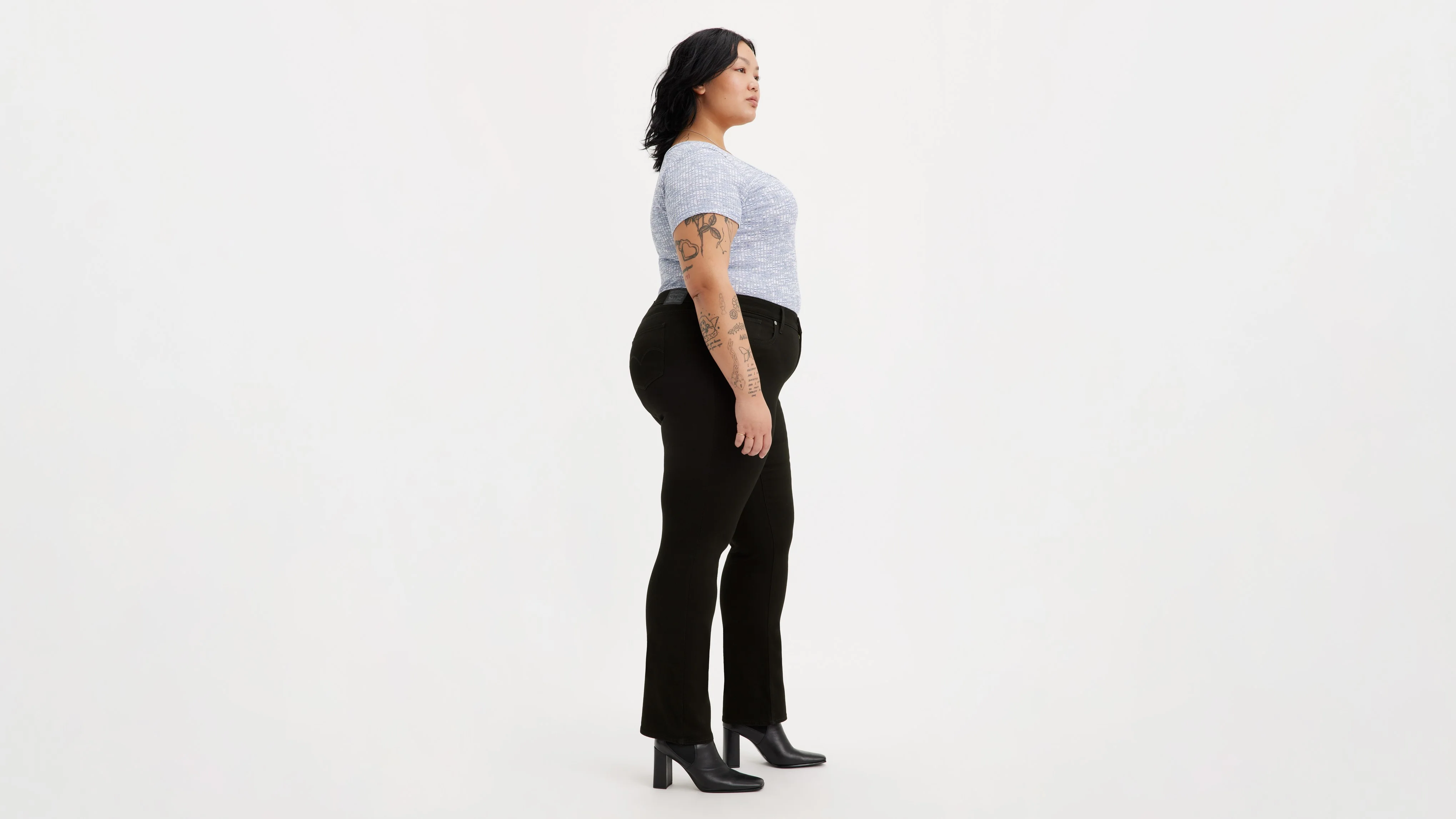 Levi’s® Women's 314 Shaping Straight Jeans - Image 3