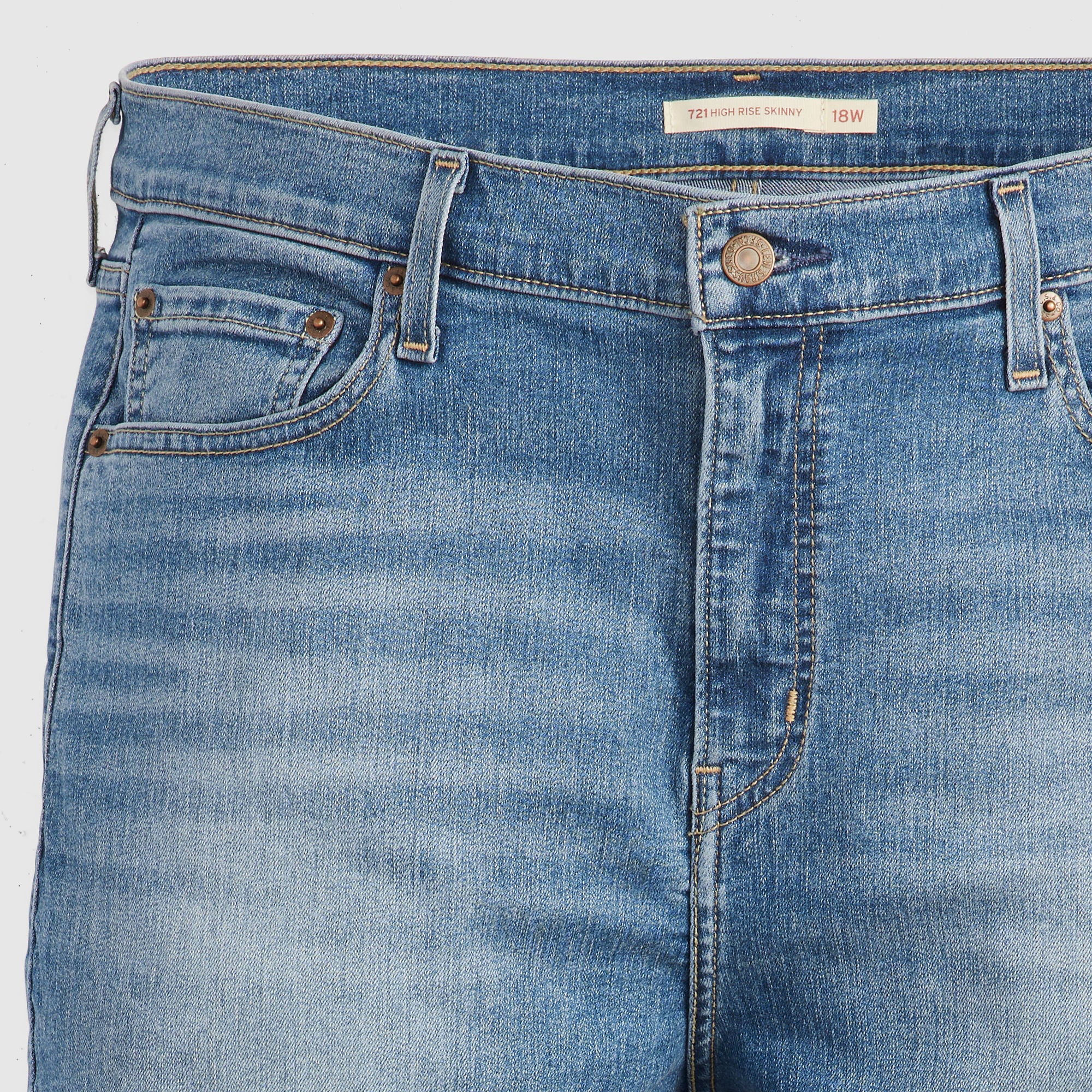 Levi's® Women's 721 High-Rise Skinny Jeans (Plus Size) - Image 7