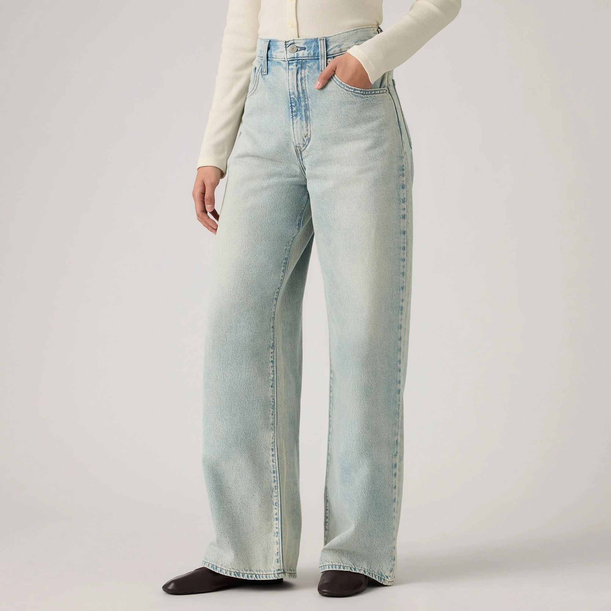 Levi's® Women's Cinch Baggy Jeans - Image 5