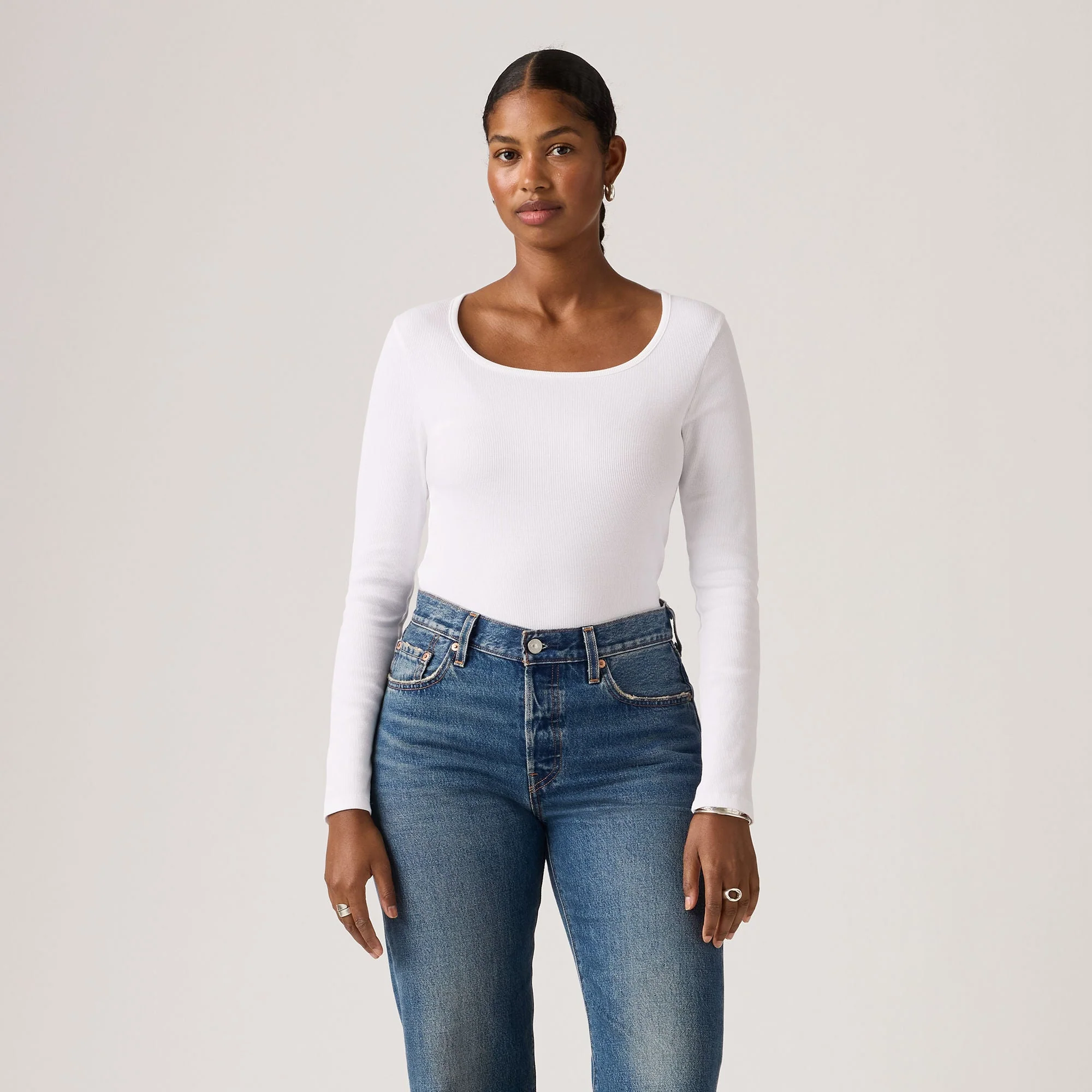Levi'sĀ® Women's Essential Square Neck Long-Sleeve Tee