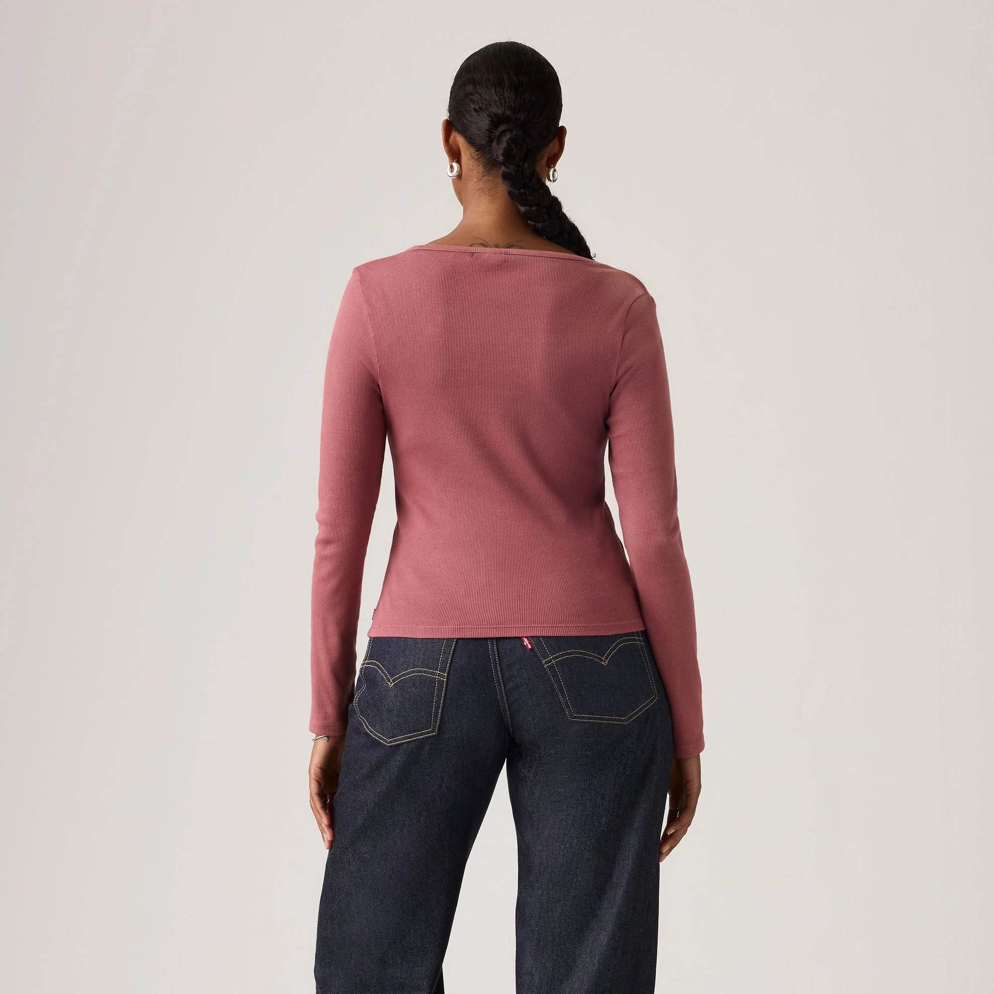 Levi'sĀ® Women's Essential Square Neck Long-Sleeve Tee - Image 2