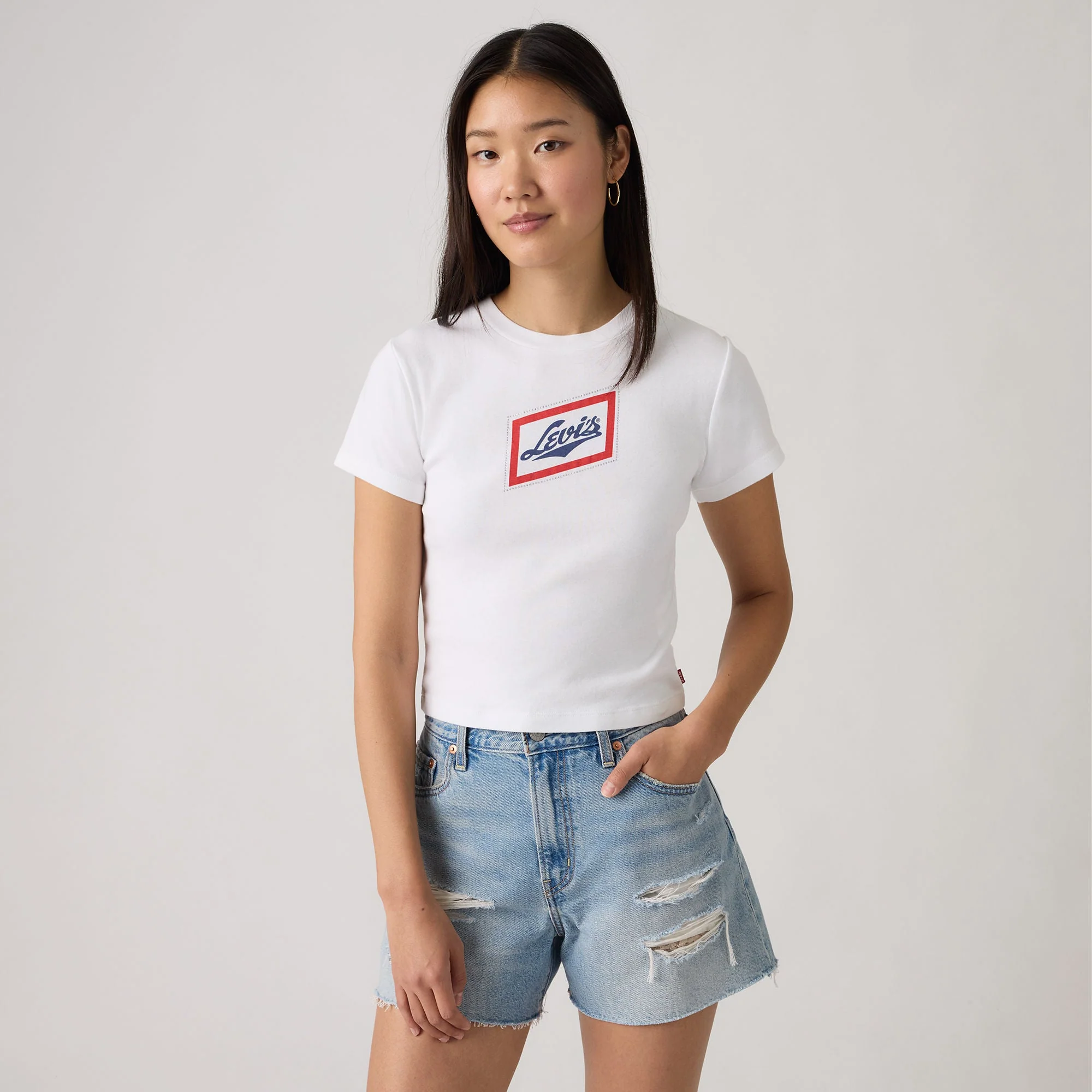 Levi's® Women's Graphic Essential Sporty Tee - Image 3