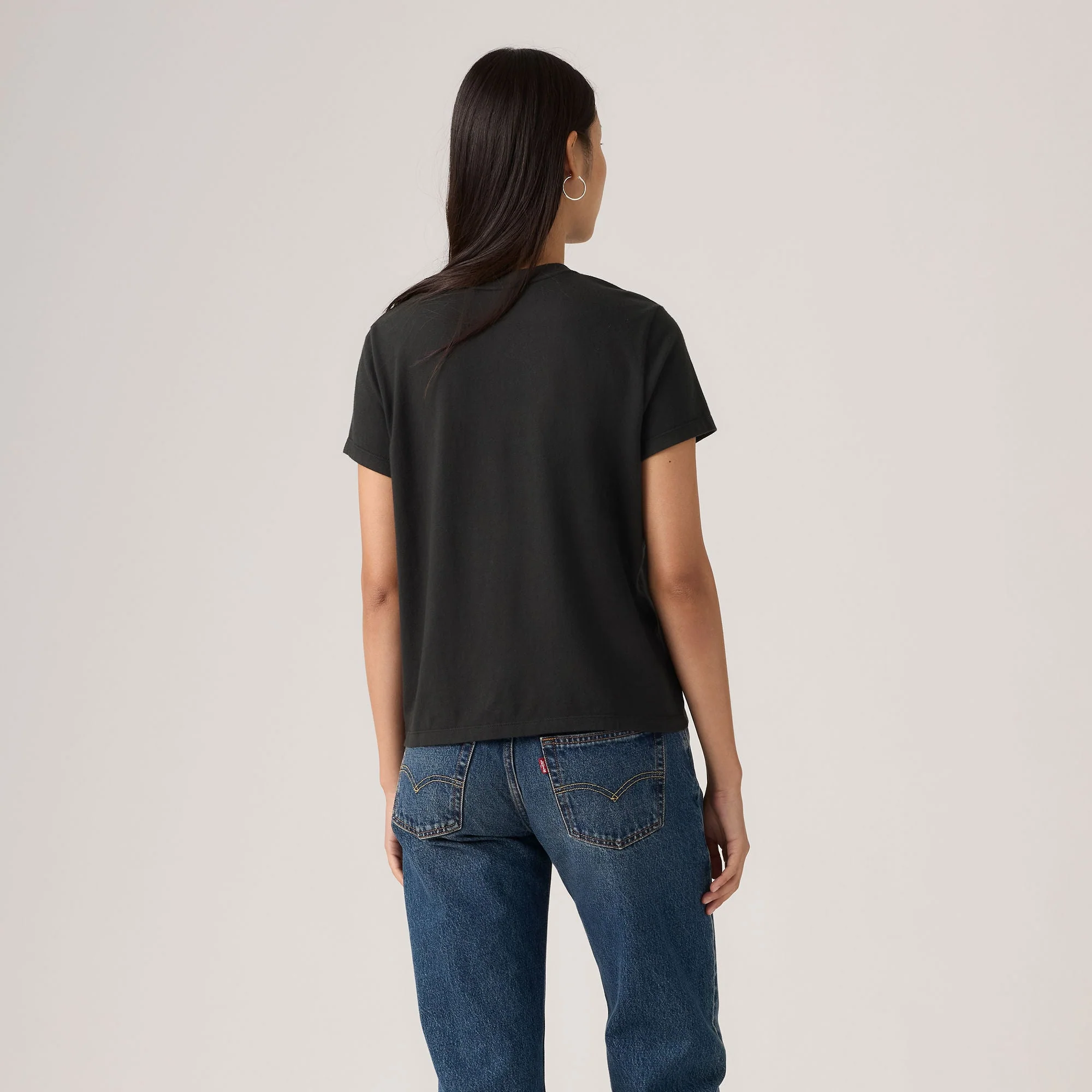 Levi's® Women's Graphic Favorite Tee - Image 2