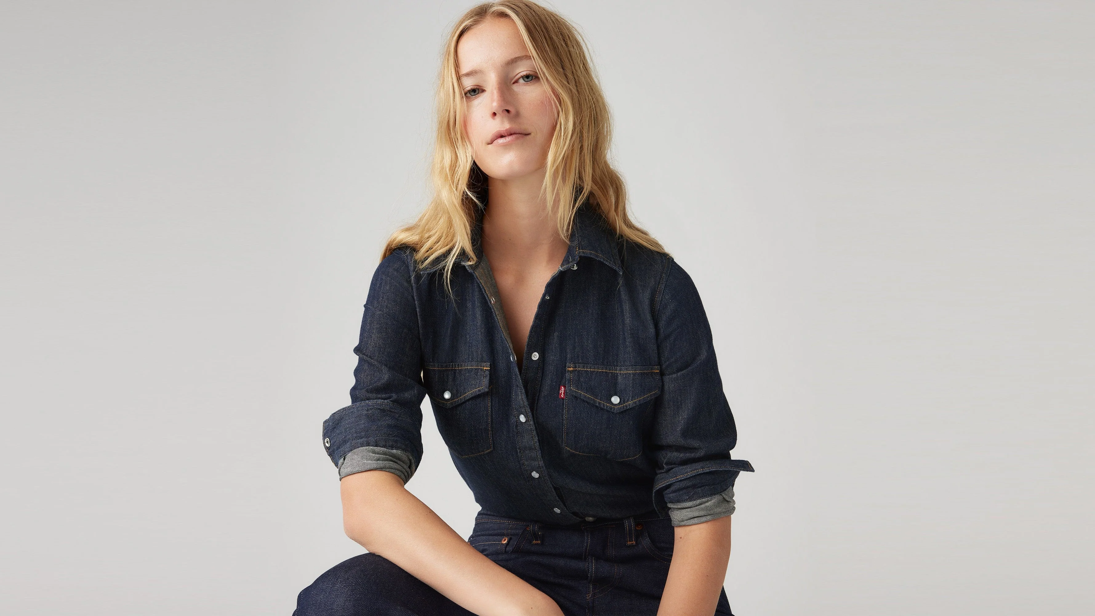 Levi's® Women's Iconic Western Shirt - Image 4