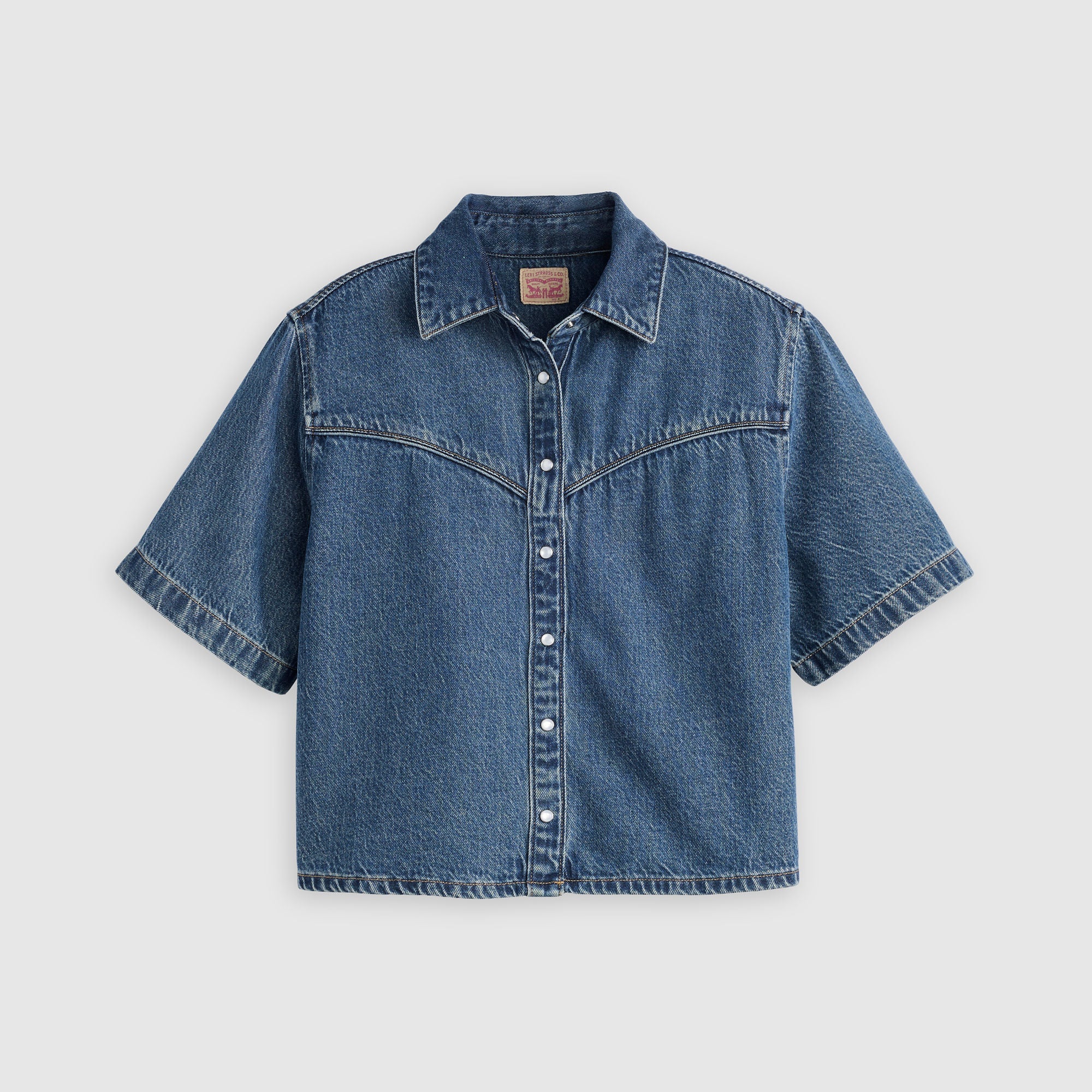 Levi's® Women's Logan Short-Sleeve Denim Shirt - Image 5