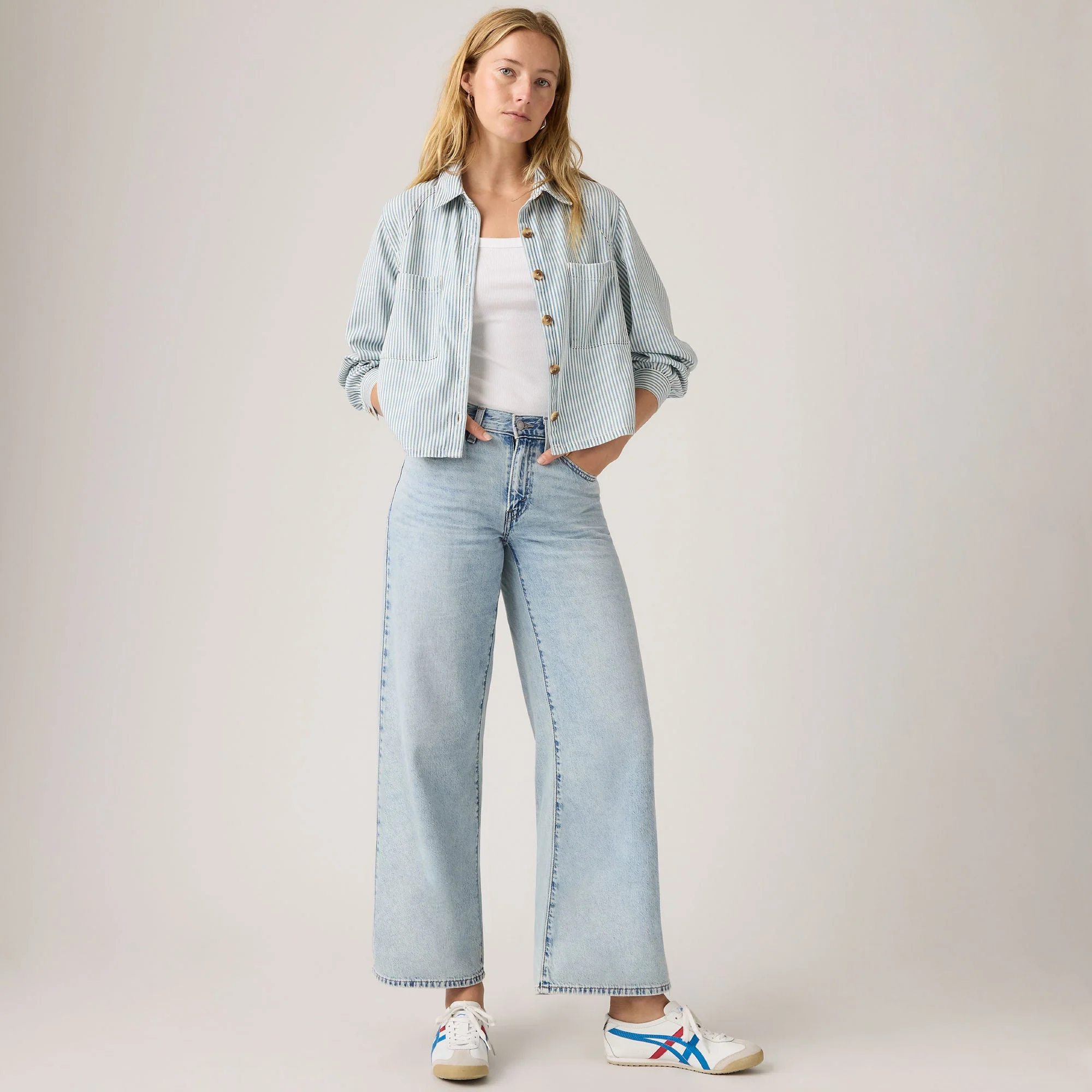 Levi's® Women's Middy Wide-Leg Ankle Jeans - Image 4