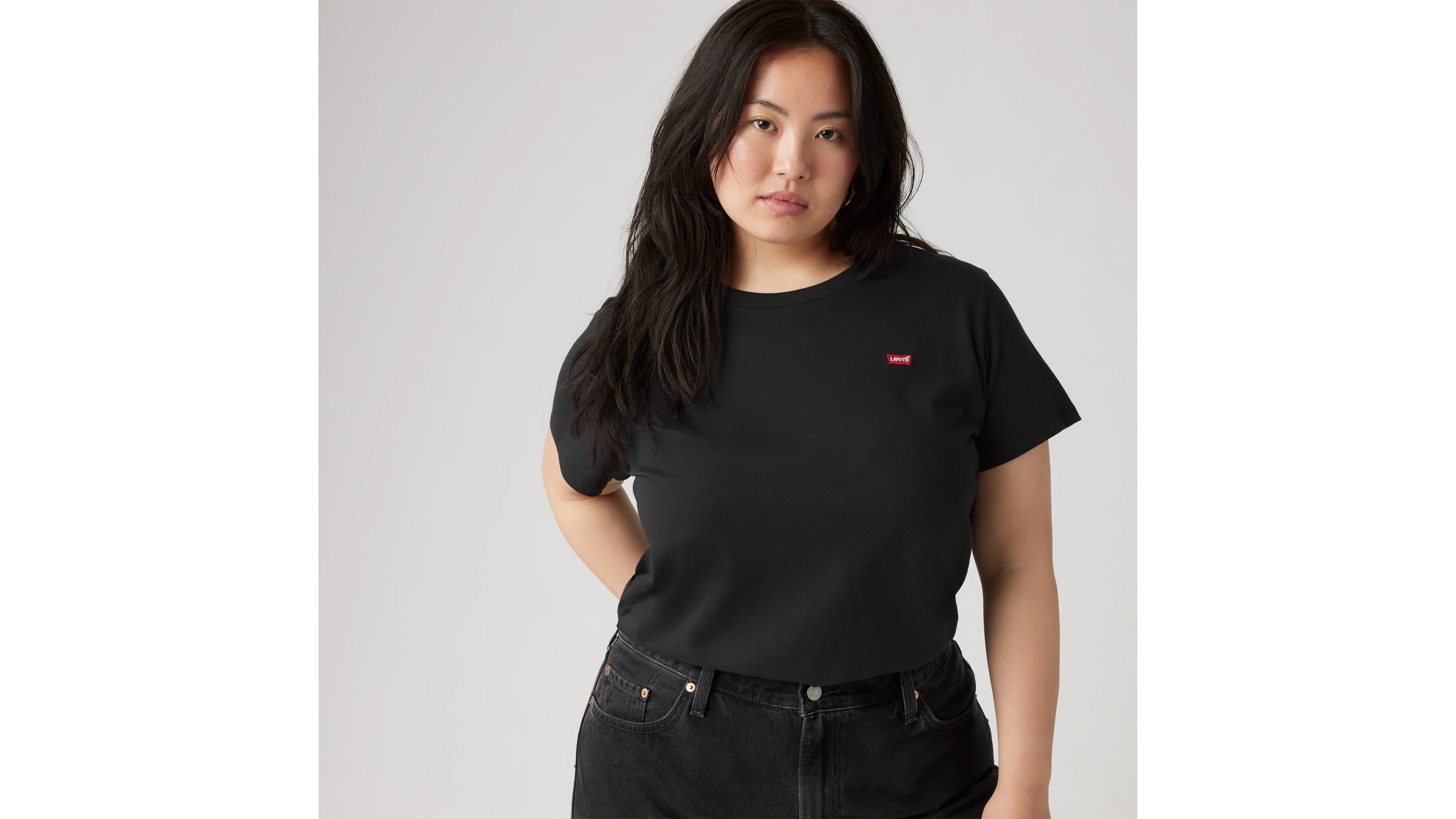 Levi's® Women's Perfect T-Shirt (Plus Size) - Image 4
