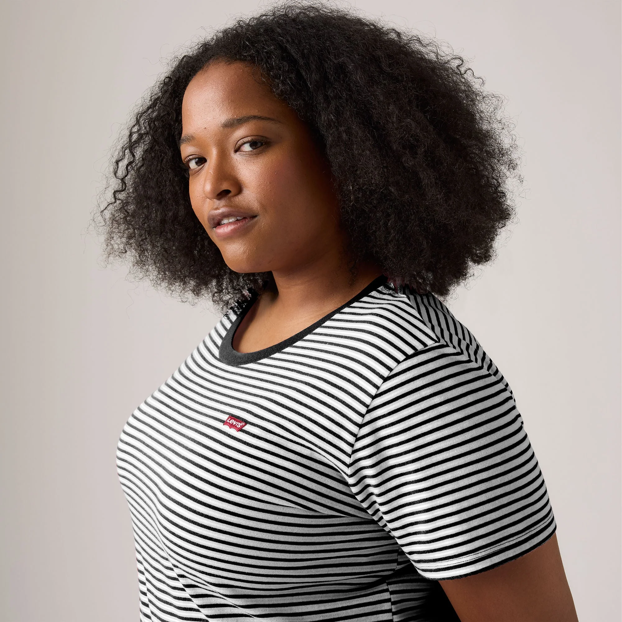 Levi's® Women's Perfect T-Shirt (Plus Size) - Image 4