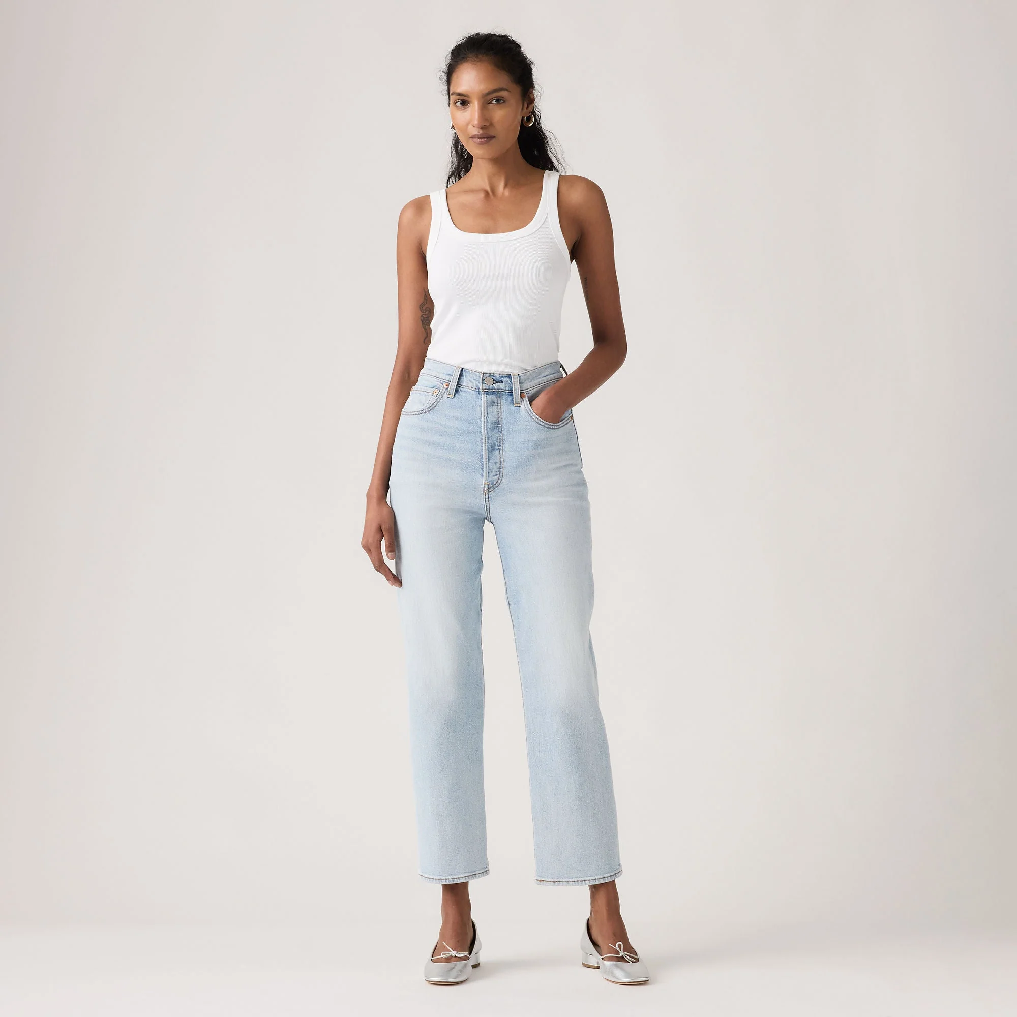Levi's® Women's Ribcage Straight Ankle Jeans