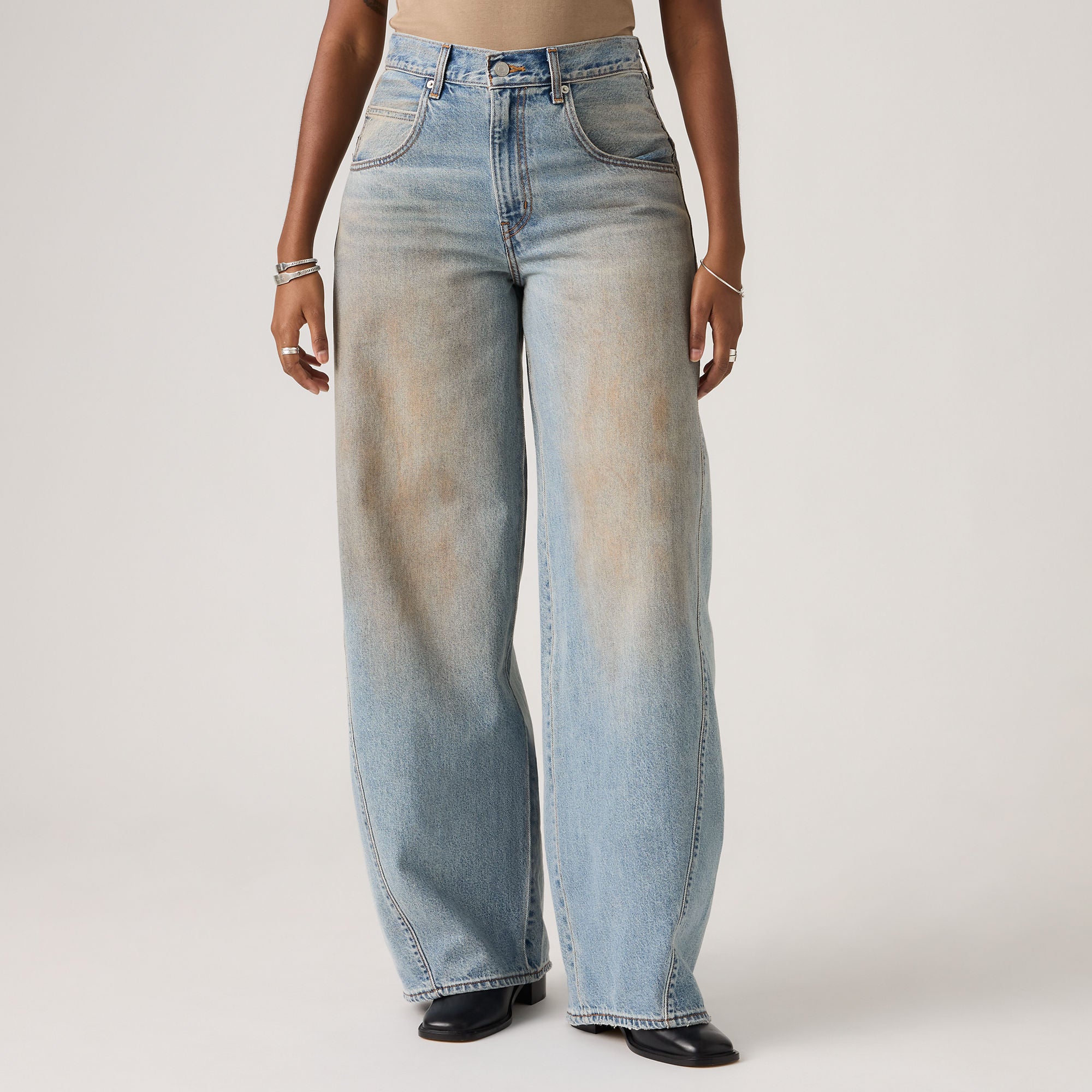 Levi'sĀ® Women's Super Baggy Barrel Jeans - Image 5