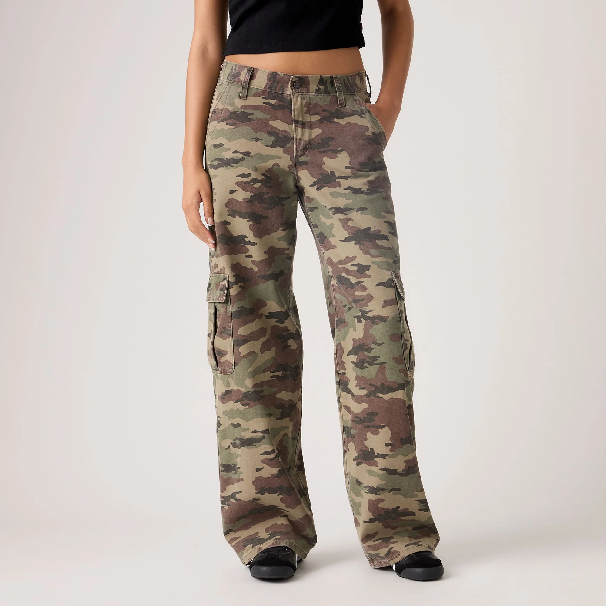 Levi's® Women's Superlow Loose Cargos - Image 5