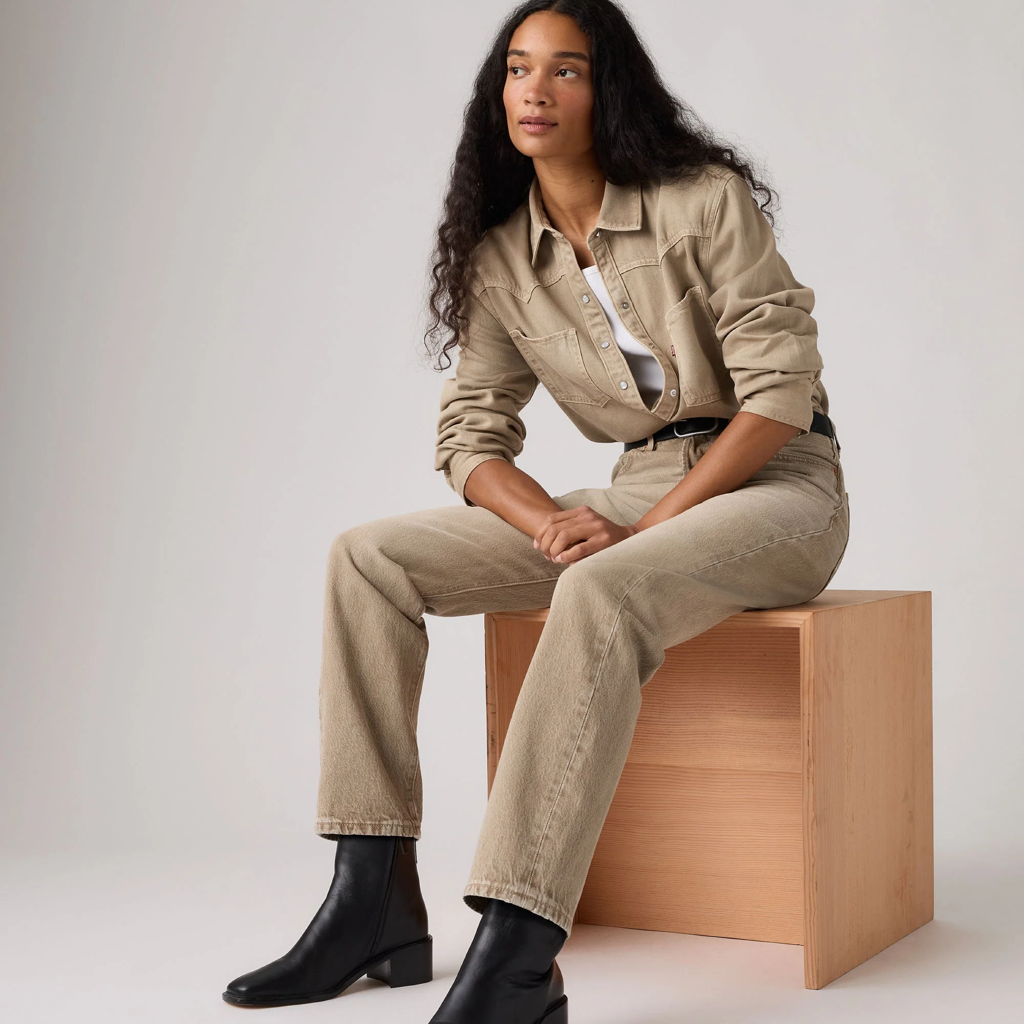 Levi's® Women's Teodora Western Shirt - Image 4