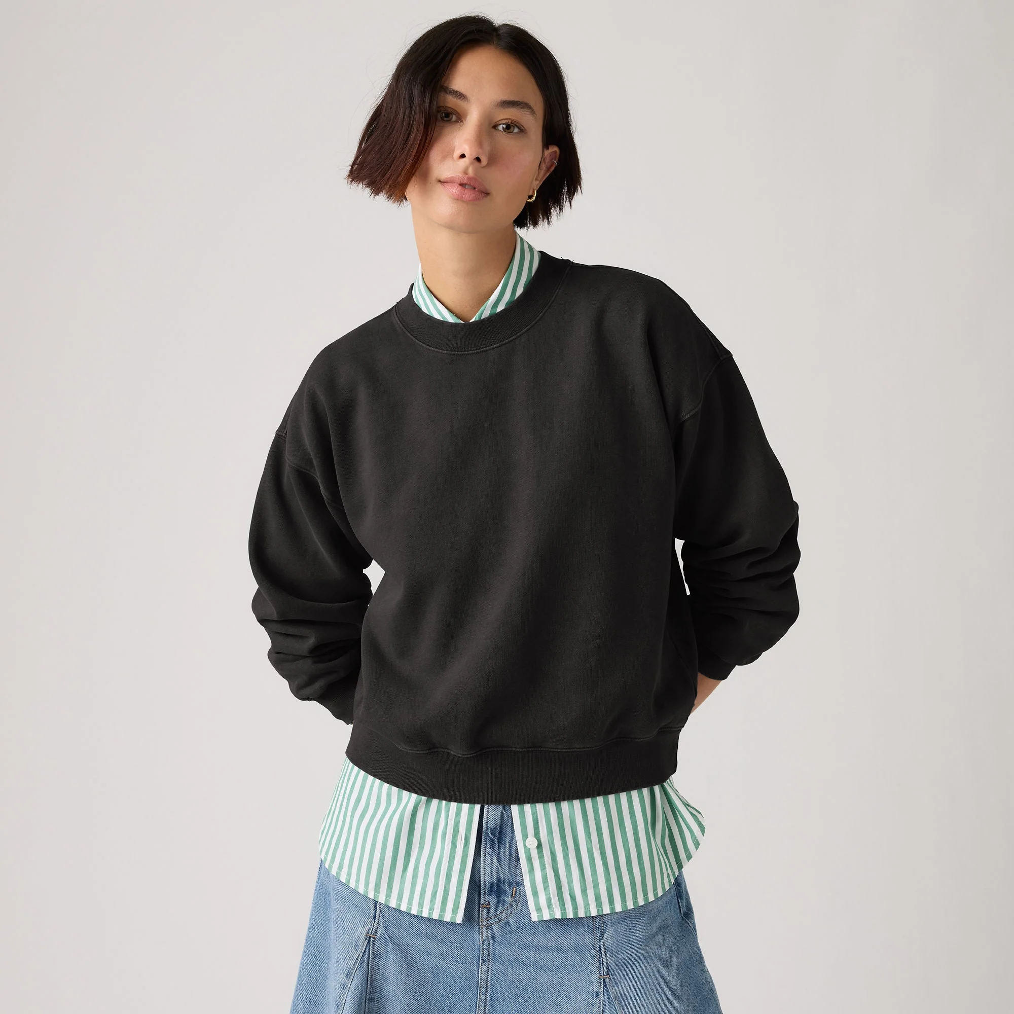 Levi's® Women's Vintage Boxy Sweatshirt - Image 3