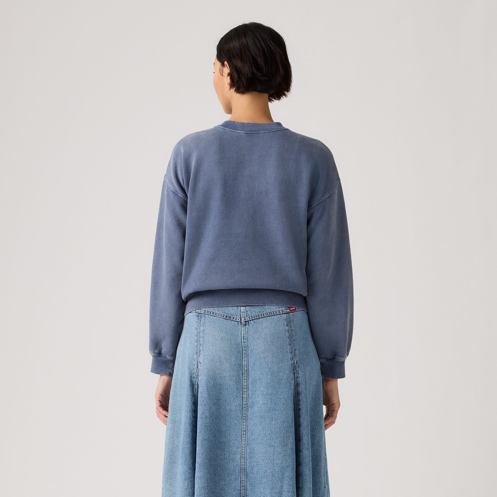 Levi's® Women's Vintage Boxy Sweatshirt - Image 2