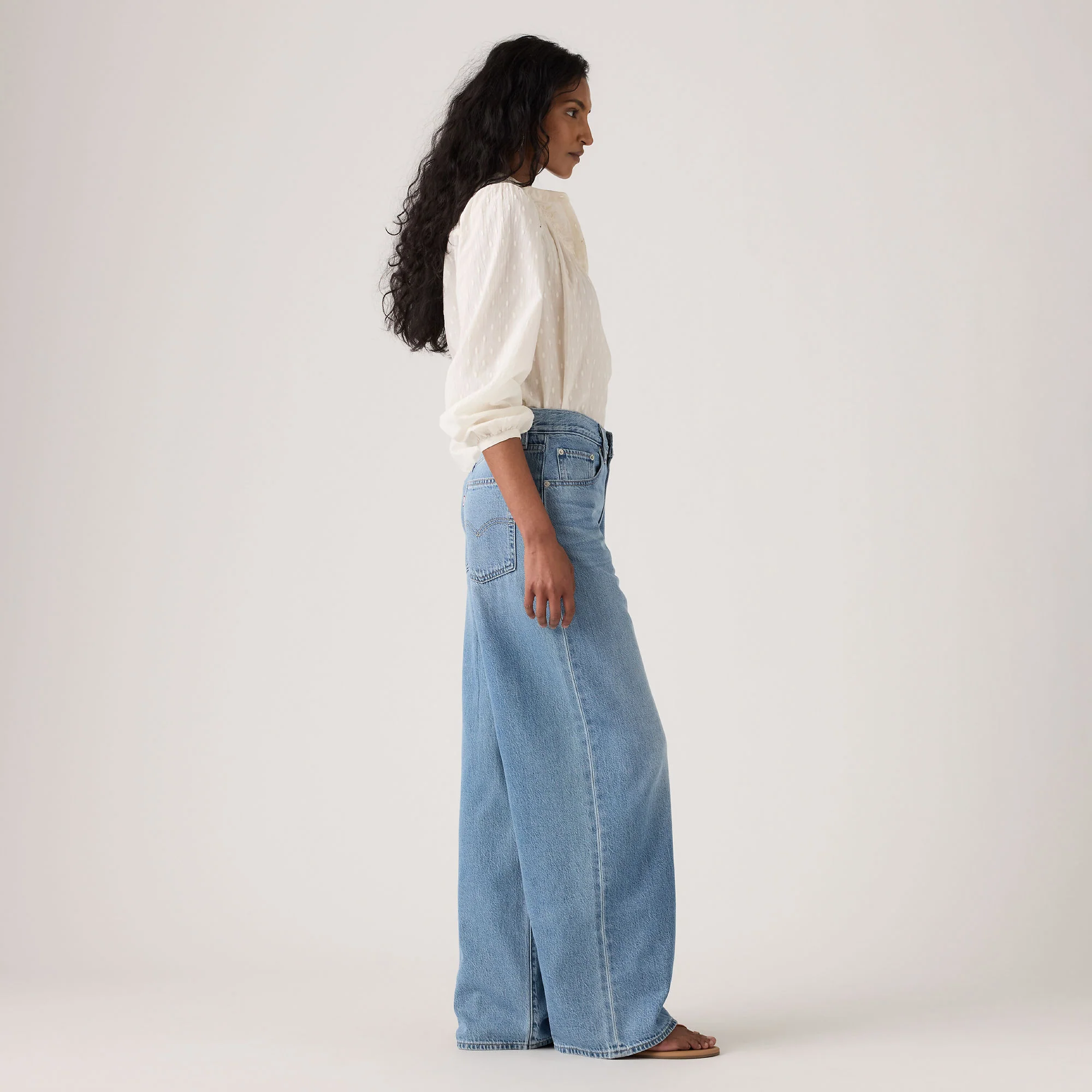 Levi's® Women's XL Straight Jeans - Image 3