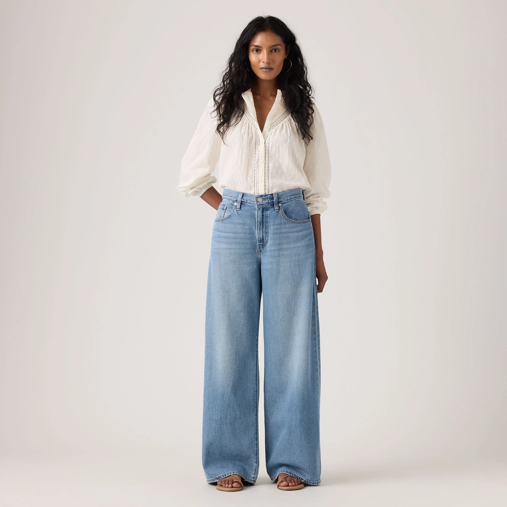 Levi's® Women's XL Straight Jeans - Image 4